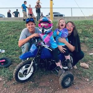 Meet your Posher, Aaron